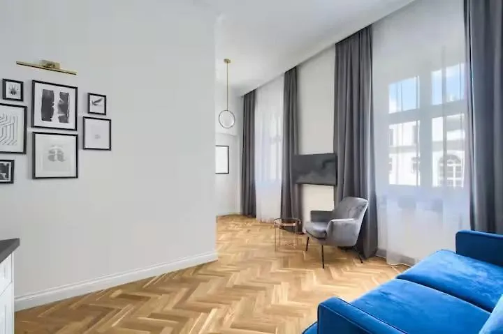 Apartament Na Koszykowej W Perelce Architektonicznej Varsavia Polonia